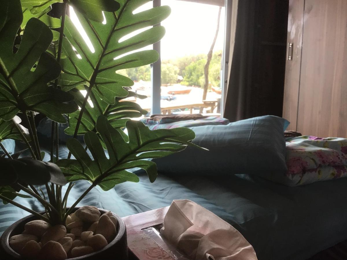 Homestay&chaoleyseafoodrestaurant Ko Pu
